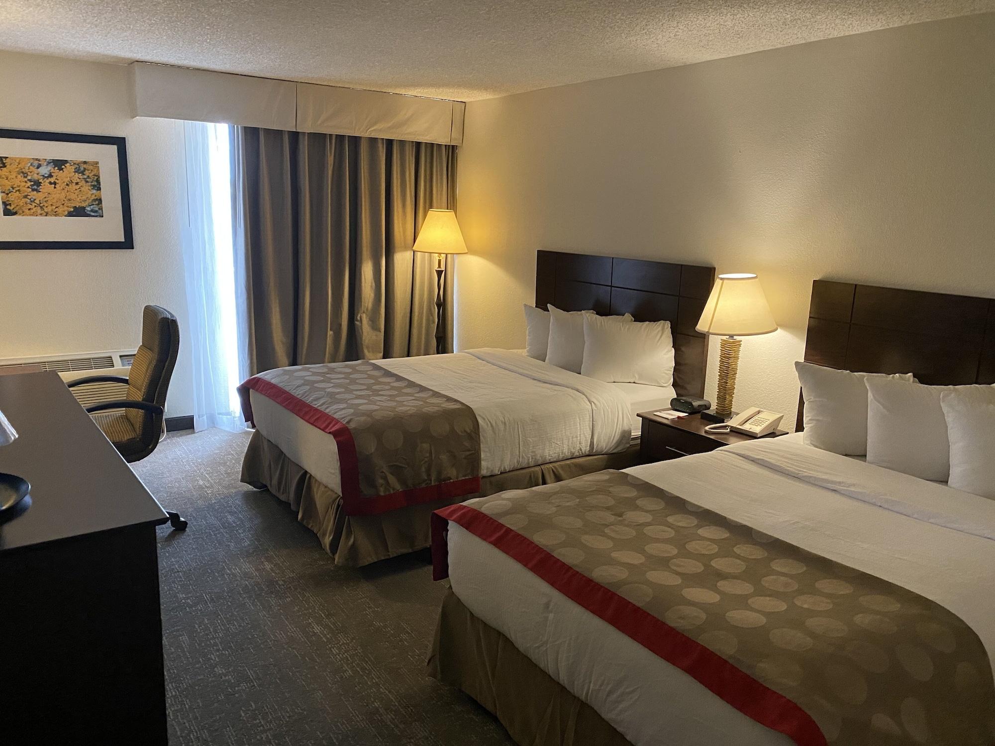 Ramada By Wyndham Albuquerque Midtown Hotel Exterior photo