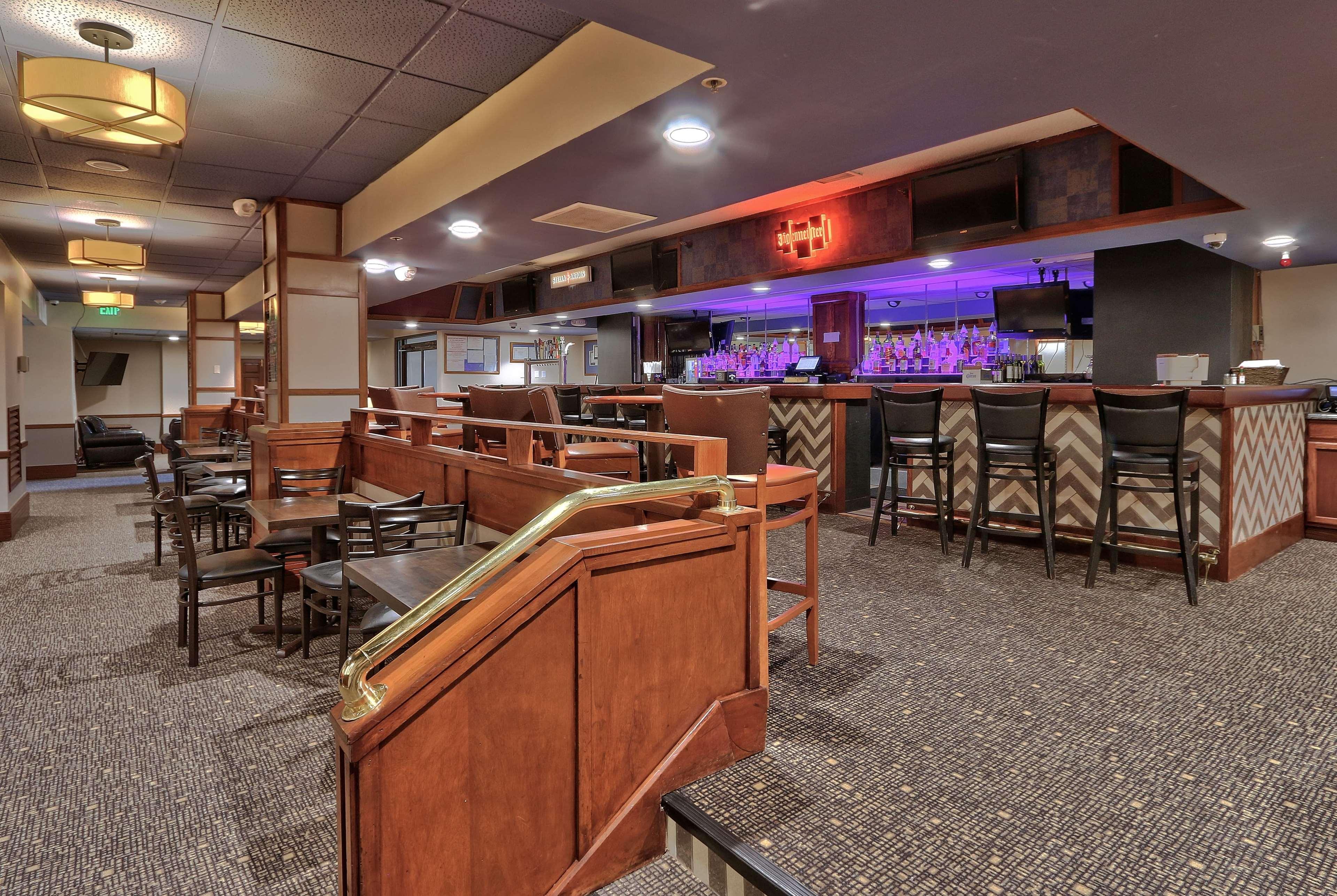 Ramada By Wyndham Albuquerque Midtown Hotel Exterior photo